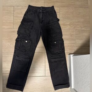 Perfect black cargo jeans